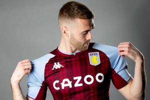 Aston Villa sign Chambers from Arsenal