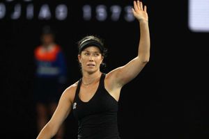 Australian Open: Collins relishing 'spectacular' final showdown with Barty