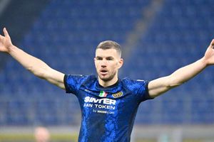 Inter 2-1 Venezia: Late Dzeko winner gets Nerazzurri out of jail