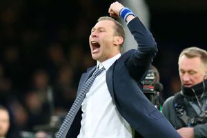 Everton turn to Ferguson as caretaker boss after Benitez sacking