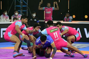 Pro Kabaddi League (PKL) Season 8: Jaipur Pink Panthers hold Tamil Thalaivas to a thrilling tie