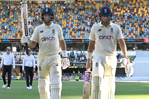 Ashes 2021-22: Disappointed Gooch laments England's 'lack of competitiveness'