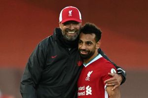 Liverpool boss Klopp 'very positive' about Salah contract situation