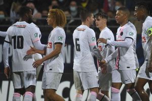Vannes 0-4 Paris Saint-Germain: Mbappe scores hat-trick as PSG cruise in Coupe de France