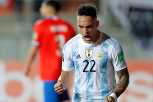 Chile 1-2 Argentina: Di Maria and Martinez strikes extend Albiceleste's unbeaten run
