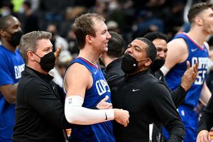 Clippers set NBA record, overturn 35-point deficit to beat Wizards
