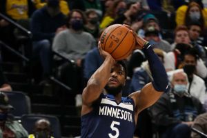 NBA: Curry-less Warriors lose to Timberwolves, Gobert stars on Jazz return
