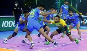 PKL 2021-22: All-round Patna Pirates return with a bang, defeat Tamil Thalaivas 52-24