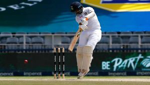 How Cheteshwar Pujara countered variable bounce at the Wanderers Stadium pitch
