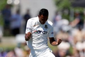 Bangladesh bowls out New Zealand for 328 on day 2 of 1st Test