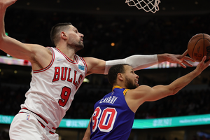 Warriors' depth shines in Bulls rout, Booker stars as Suns down Pacers