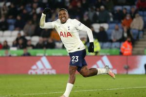 Leicester City 2-3 Tottenham: Bergwijn's stunning stoppage-time double sends Spurs fifth