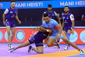 Pro Kabaddi League Season 8: Vikash Kandola shines as Haryana Steelers beat Bengal Warriors