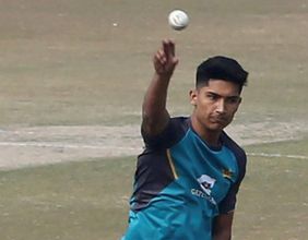 PSL 2022: Pakistan suspends fast bowler Mohammad Hasnain for illegal bowling action