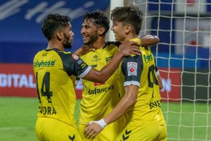 ISL: HFC vs KBFC, Highlights: Hyderabad FC qualify for semifinals with gutsy 2-1 win over Kerala Blasters