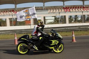 Lightning Hemanth Muddappa clinches national drag racing title again with a new record