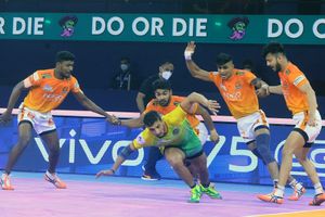 PKL: Patna Pirates thrash Puneri Paltan, become first time to qualify for Playoffs