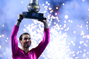 Rafael Nadal extends stunning start to 2022 with third title for year in Acapulco