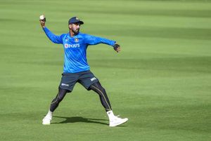 India vs Sri Lanka: KL Rahul may miss Mohali Test, unsure for Bengaluru D/N Test