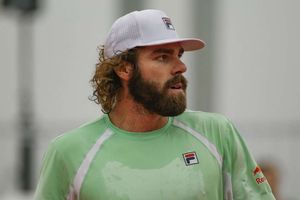 Opelka fends off fast-rising Brooksby to land Dallas title