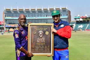 Wasim Akram formally inducted into PCB Hall of Fame; Sir Vivian Richards honours legendary pacer