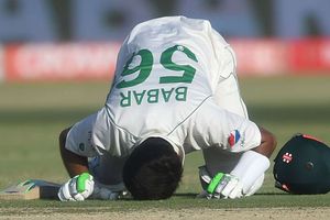 Babar and Rizwan dig deep as Pakistan pull off incredible draw with Australia
