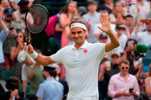 Federer offers financial aid to school children in Ukraine