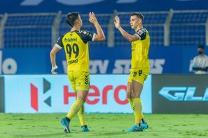 ISL: HFC vs MCFC, Highlights: Mumbai City misses the bus for semi-finals as Hyderabad braces up ahead with win