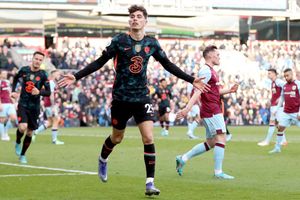 Burnley 0-4 Chelsea: Off-field uncertainty no distraction as James and Havertz star in Turf Moor stroll