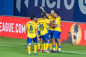 ISL: KBFC vs MCFC, Highlights: Kerala inch closer to semi spot with 3-1 win over fellow contenders Mumbai