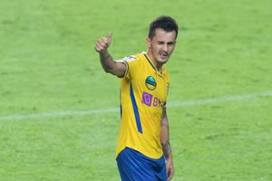 ISL: KBFC vs JFC, Highlights: Rock-solid Kerala Blasters pip Jamshedpur 2-1 over two legs to book final date