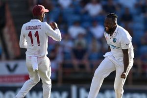 Kyle Mayers spurred on by Joshua da Silva in five-wicket haul