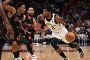 Miami loses top seed as Brooklyn rolls, Memphis move to 17-2 without Morant