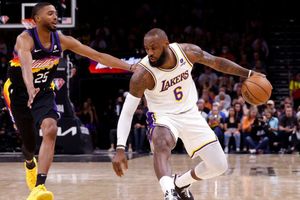 LeBron James achieves NBA first, Durant puts up season-high in Nets win