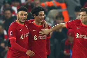 Liverpool 2-1 Norwich City: Minamino at the double as Klopp breaks new ground in FA Cup