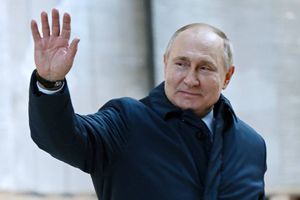 Putin stripped of black belt, IOC withdraws Olympic order