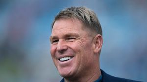 Shane Warne dies: Gilchrist, Stokes and Botham lead tributes to Australia great