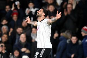 Fulham clinch Premier League return in win over Preston