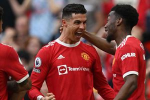 Premier League data dive: Ronaldo hat-trick helps Man Utd overcome Norwich, Tottenham and Arsenal slip up
