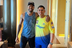 IPL 2022: Aakash Chopra praises Hardik Pandya for learning the right lessons from 'mentor' MS Dhoni