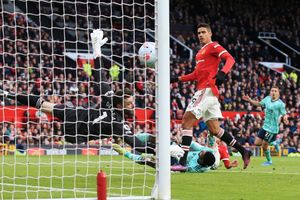 Manchester United 1-1 Leicester City: VAR spares Red Devils' blushes but top-four hopes still dented