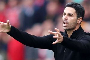Arsenal 1-2 Brighton and Hove Albion: Seagulls swoop to stun Gunners