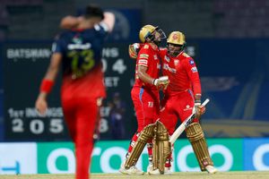 IPL 2022: 3 Teams likely to end up with Trophy at the end of season