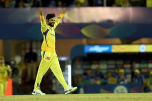 IPL 2022: CSK captain Ravindra Jadeja aces no-look basketball challenge like a pro - Watch