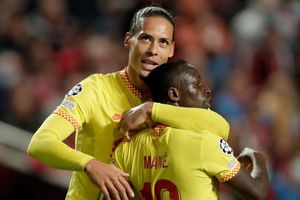 Benfica 1-3 Liverpool: Reds earn hard-fought Champions League advantage