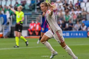 Barcelona 1-3 Lyon: French side dethrone Blaugrana to secure eighth Women's Champions League