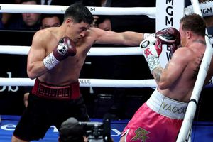 Bivol retains WBA light heavyweight title over Alvarez in unanimous decision