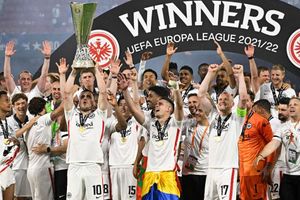 Europa League final: Eintracht Frankfurt's 42 years of European despair over as reborn Rangers cruelly fall short