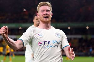 Wolves 1-5 Manchester City: Outstanding De Bruyne scores four to keep title bid on track