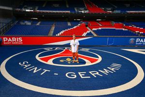 This is Paris! MotoGP world champion Fabio Quartararo visits the home of PSG